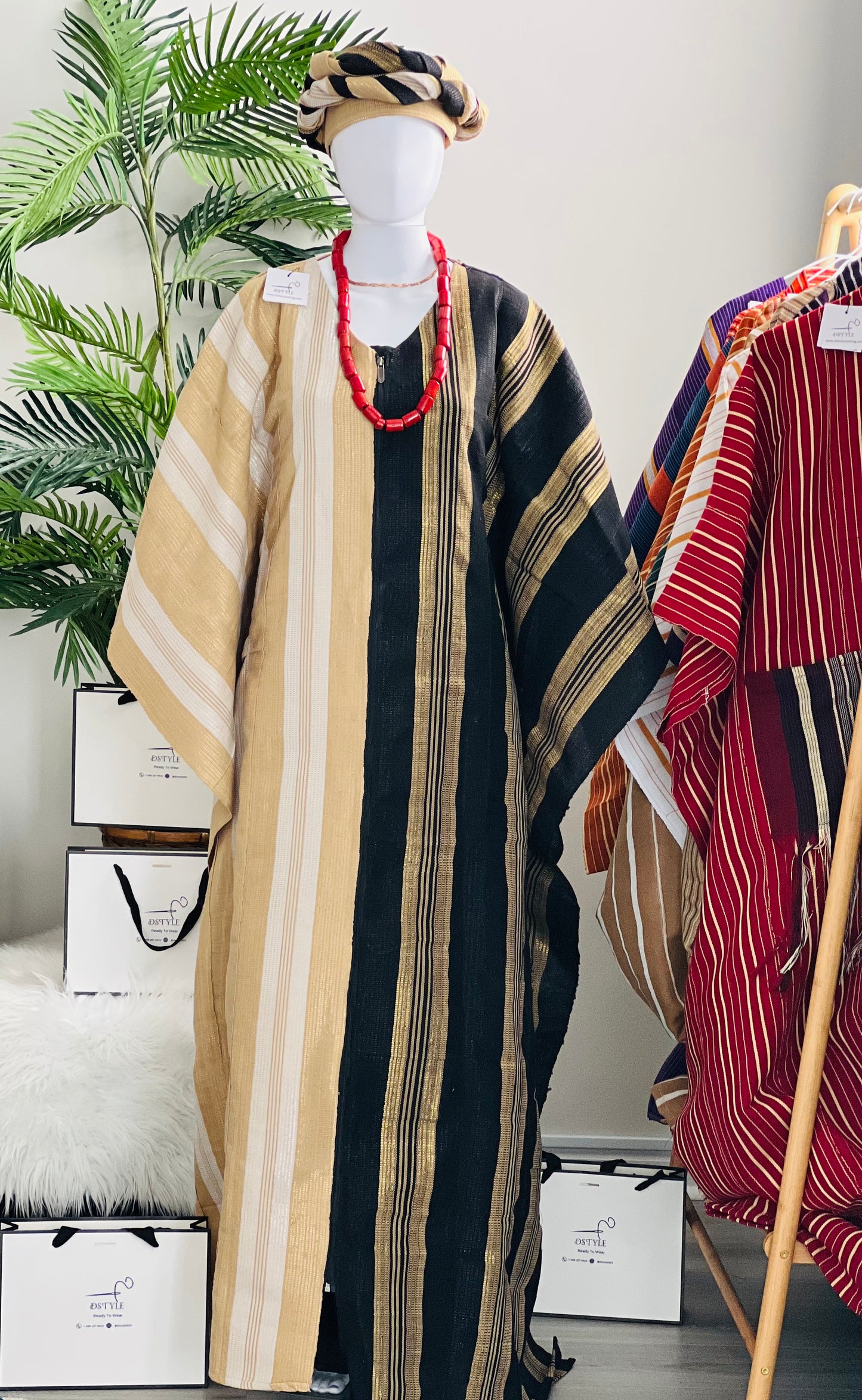 Esther Kaftan - Sand & Scepter